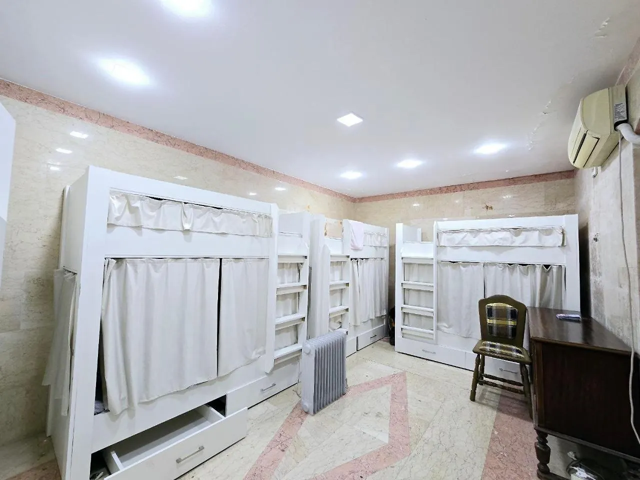 Friends Hostel