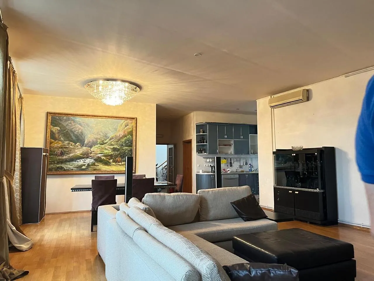 Friends Hostel 0*, Baku